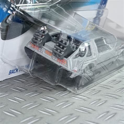 Hot Wheels Back To Future Time Machine Hover Mode Rare Collectible Miniature Model Scale