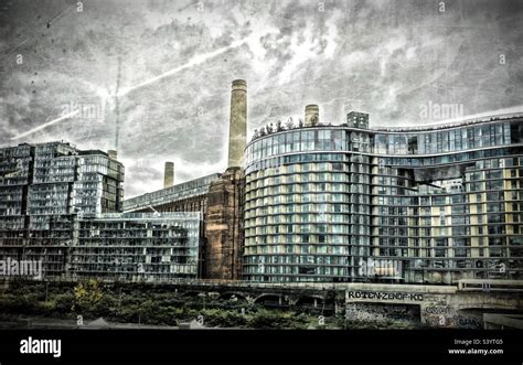 Flat Battersea Power Station London Stock Photo - Alamy