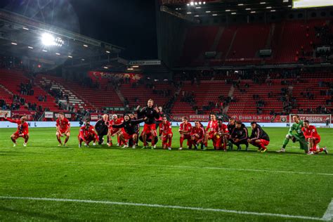 Fc Twente Wint Van Vitesse