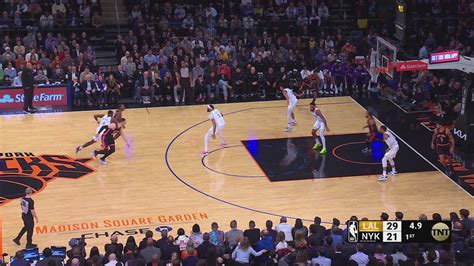 Last Second Field Goal Lakers Knicks Nba Official