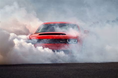 Dodge unveils scary-fast Demon Challenger