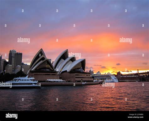 opera house  harbour bridge  res stock photography  images