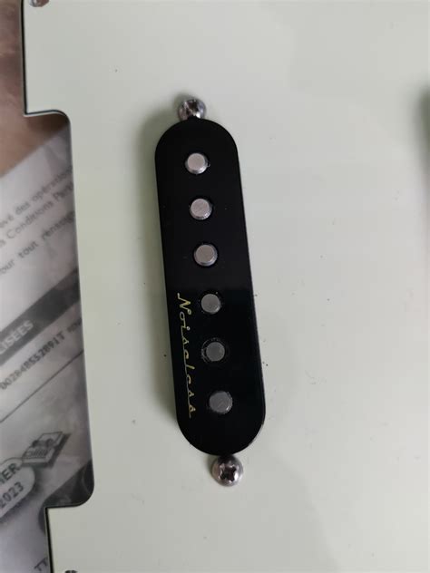 Vintage Noiseless Stratocaster Pickups Fender Audiofanzine