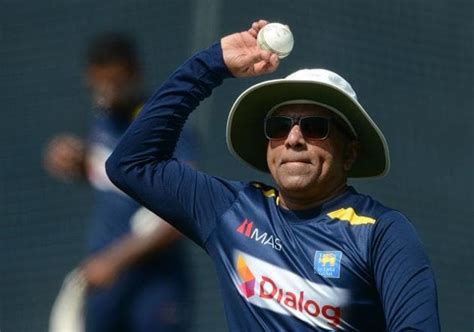 Sri Lanka cricket coach Chandika Hathurusingha given deadline to quit ...