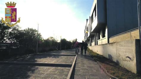 Revenge Porn 30enne Di Termoli In Manette PrimoPiano Molise