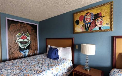 Weird Tonopah Nevada Clown Motel Hi Travel Tales