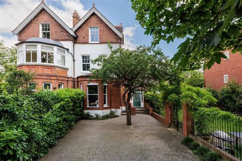 The Drive Wimbledon London Sw20 8tg Property For Sale Savills