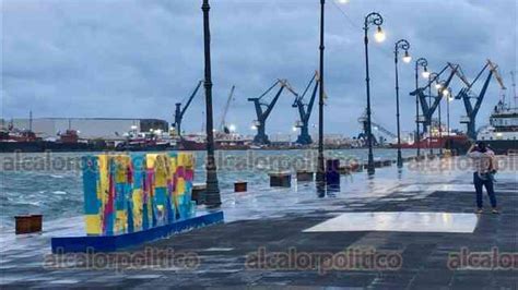 Cierran Puerto De Veracruz A La Navegaci N Por Paso Del Frente Fr O