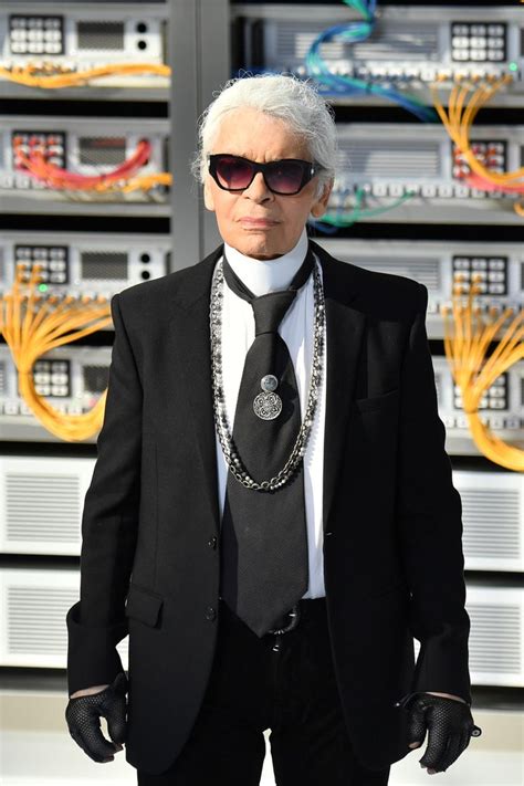 Karl Lagerfeld - Steckbrief, News, Bilder | GALA.de