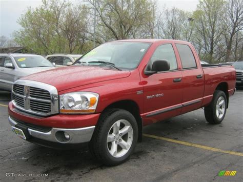 2006 Inferno Red Crystal Pearl Dodge Ram 1500 Slt Quad Cab 4x4 48770642 Car