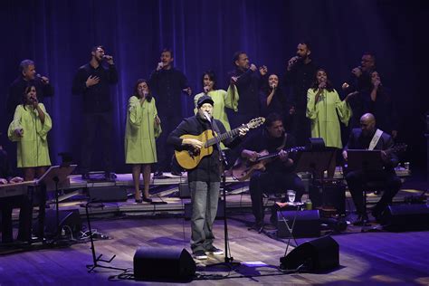 Show de João Bosco e Coral Sanepar em Maringá esgotou ingressos em