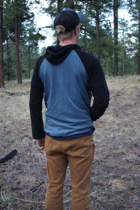 Review-Melanzana Microgrid Fleece Hoodie - Hike The Planet!