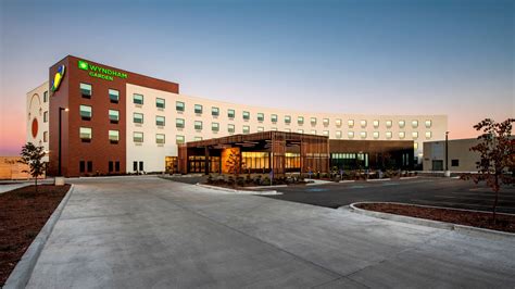 Wyndham Garden Winnipeg Airport | Winnipeg, MB Hotels