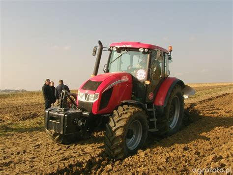 Foto ciagnik Zetor Forterra 140 HSX Pług 4 skibowy obrotowy id 554328