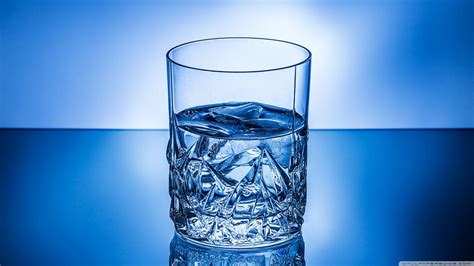 Water Glass Wallpapers Top Free Water Glass Backgrounds Wallpaperaccess