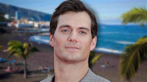 La Isla Española Por La Que Henry Cavill Siente Devoción Y Su Curiosa Relación Con España