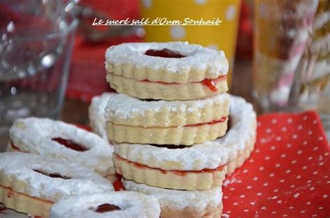 sablés fondants à la confiture et sucre glace Le Sucré Salé d Oum Souhaib