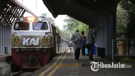 Masuki Masa Libur Panjang Sekolah Pt Kai Daop Surabaya Tambah Jumlah