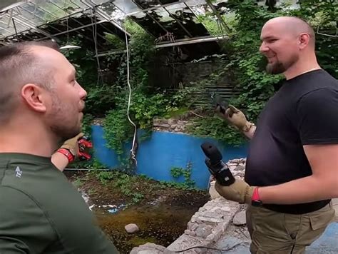 ZOBACZ WIDEO Team Niewystraszeni URBEX Badają poszukują odkrywają