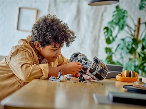 LEGO® Star Wars 75347 TIE Bomber™ (2023) ab 41,39 € / 36% gespart ...