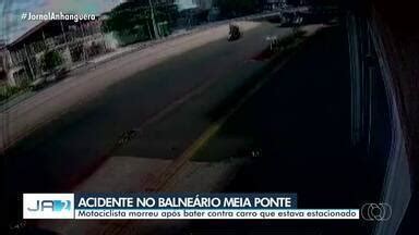 Ja Edi O Motociclista Morre Ap S Bater Contra Carro Que Estava