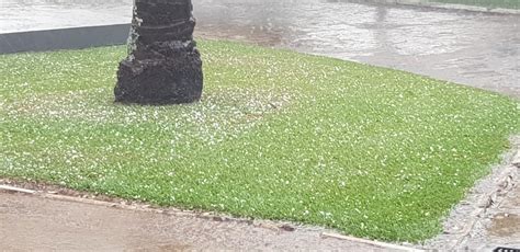 Uberl Ndia Registra Chuva De Granizo E Alagamento Em V Rios Bairros