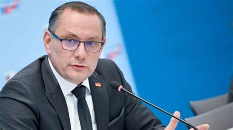 Afd Chef Tino Chrupalla Nennt Angriff Auf Sich Anschlag