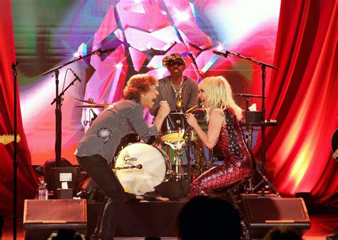 Lady gaga new tour - Viajessindestino.com