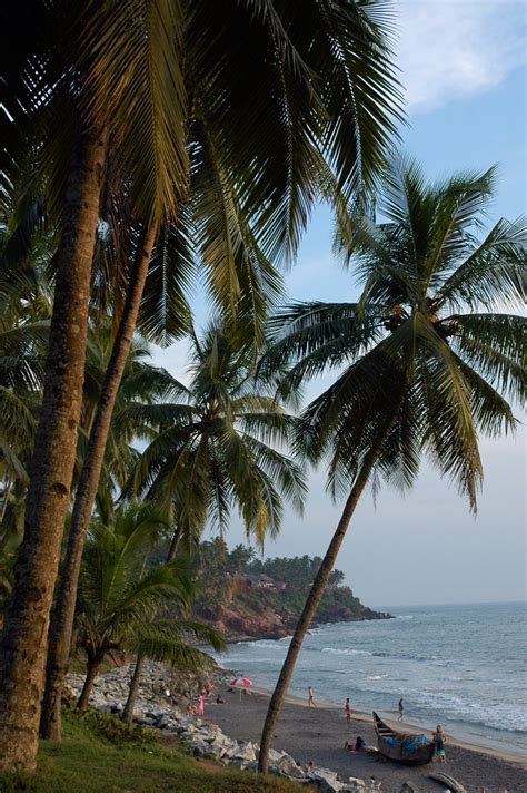 India kerala beach - Impressions from Bicycle Travels