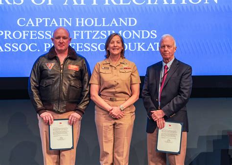 U S Naval War College Faculty And Staff Awards Ceremony Flickr