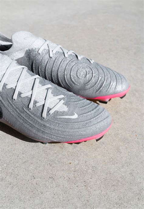 Nike Launch The Rising Gem Pack Soccerbible