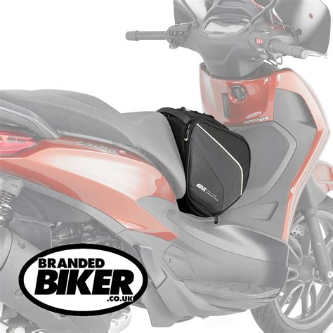 Givi Ea135 Scooter Tunnel Bag 15 Litre