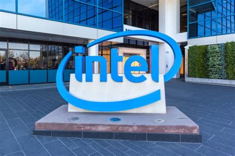 Intel: Complete Guide — History, Products, Founding, and More - History ...