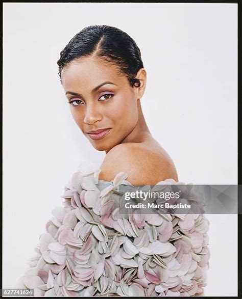 1008 Jada Pinkett Smith 90s Stock Photos High Res Pictures And