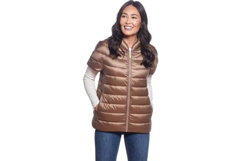 Martha Stewart Wore A Puffer Vest That Features Surprising Detail