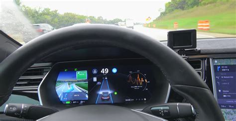 Tesla Autopilot Firmware 8.1 Update Due to Roll Out in December - autoevolution