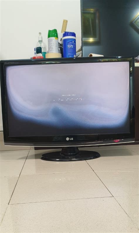 LG TV 27", TV & Home Appliances, TV & Entertainment, TV on Carousell