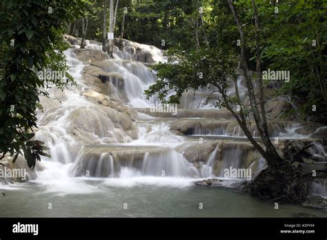 caribbean jamaica ocho rios dunns river falls Stock Photo - Alamy