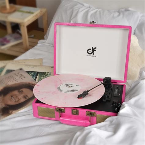 8 Best Vinyl Record Players - 2023 Singers Room