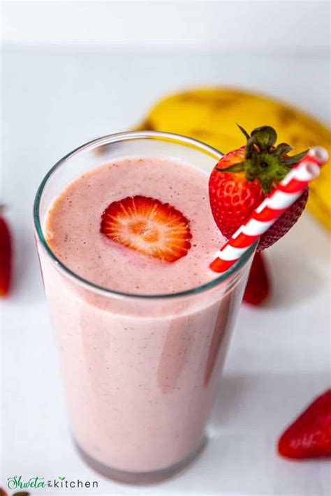 Healthy Strawberry Banana Smoothie Shweta In The Kitchen