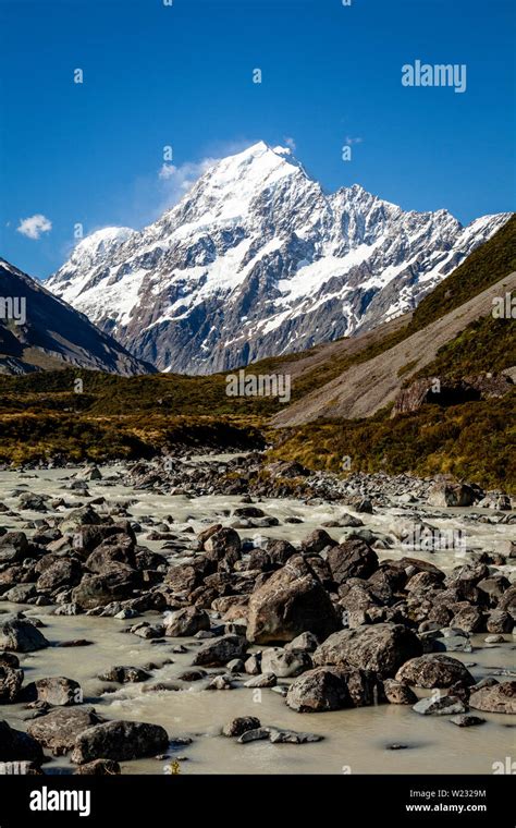 A View Of Mount Cook From The Hooker Valley Track Aoraki Mt Cook