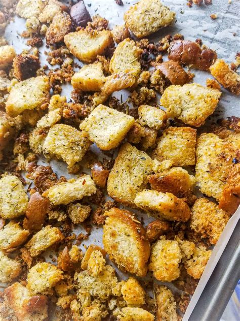 Heavenly Seasoned Homemade Croutons Recipe Garlic And Butter Flavor