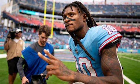 Tennessee Titans Wr Deandre Hopkins Expected To Play In Week 9