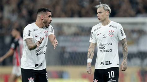 Corinthians X Vasco Veja Escalações Pelo Campeonato Brasileiro Rádio