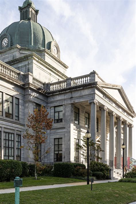 Montgomery County Courthouse Norristown Pennsylvania Un Flickr