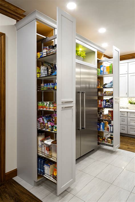 Kitchen Designs With Island And Pantry Things In The Kitchen