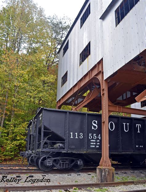 Loading Coal Big South Fork Scenic Railway Stearns Ky Kelley