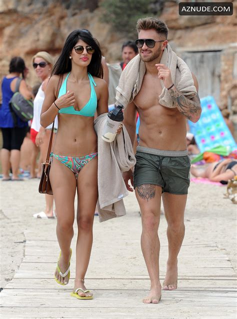 Jasmin Walia In A Bikini On Holiday In The Mediterranean Aznude