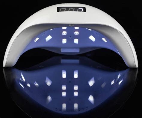 Лампа для сушки гель-лаков Sun 5 UV/LED купить со скидкой в Москве