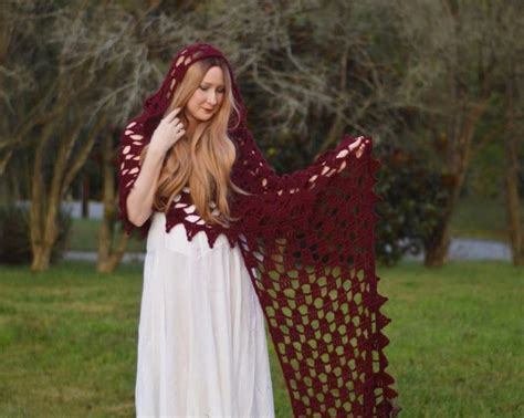 30 Gorgeous Shawl Crochet Patterns You’ll Love Stitch11